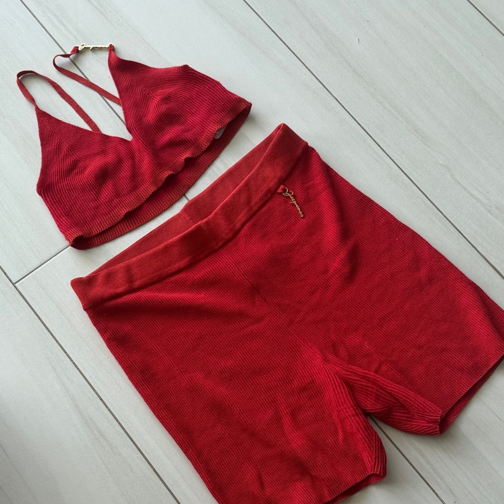 Jacquemus Red Knit Set - Ribbed, High-Waist - Picture 5 of 6